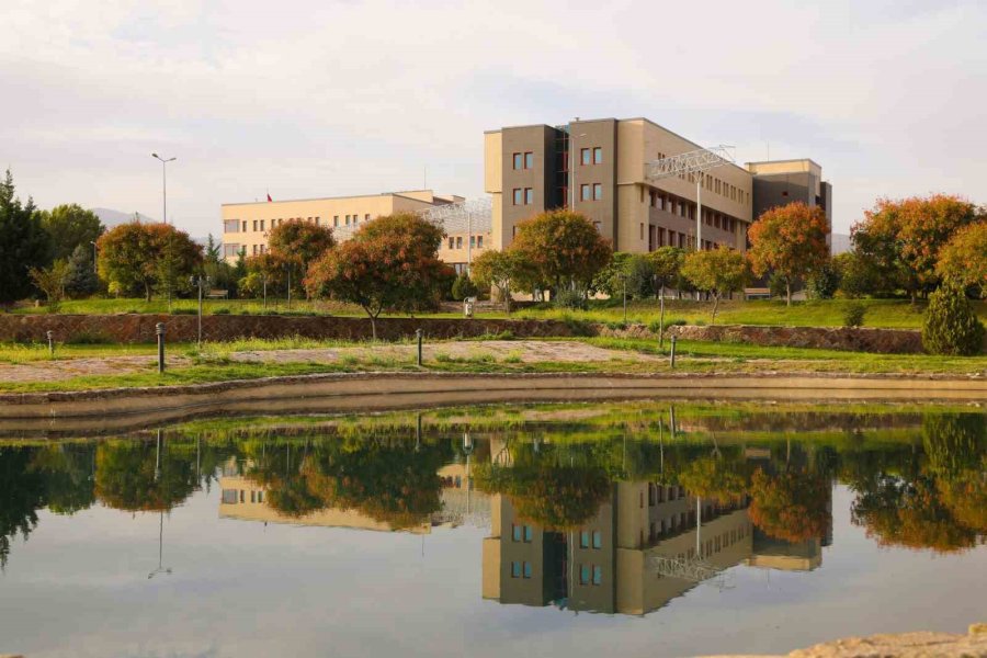 Nöhü, Dünya Yeşil Kampüs Sıralamasında İlk 300’e Girdi