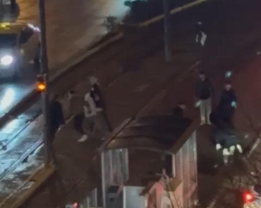 Sokak Ortasından Kavga Böyle Görüntülendi