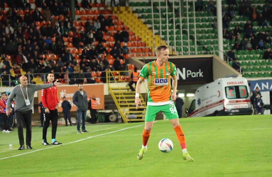 Trendyol Süper Lig: Alanyaspor: 3 - Gaziantep Fk: 0 (maç Sonucu)