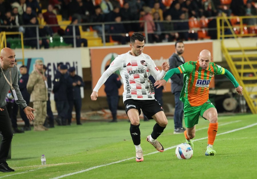 Trendyol Süper Lig: Alanyaspor: 3 - Gaziantep Fk: 0 (maç Sonucu)
