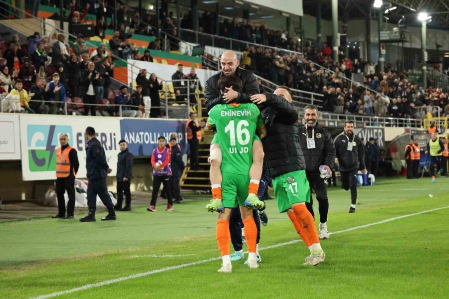 Trendyol Süper Lig: Alanyaspor: 3 - Gaziantep Fk: 0 (maç Sonucu)