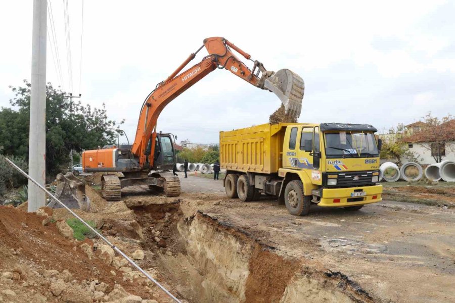 Habibler’in Yağmur Suyu Sorunu Çözülüyor