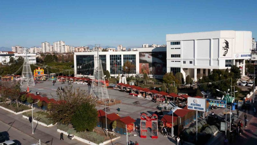 Muratpaşa’da Yeni Yıl Heyecanı Başladı