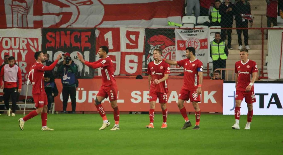 Trendyol Süper Lig: Antalyaspor: 2 - Kayserispor: 0 (maç Sonucu)