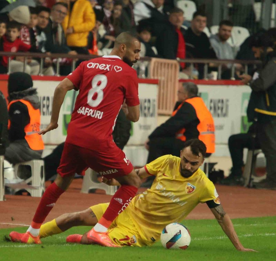 Trendyol Süper Lig: Antalyaspor: 2 - Kayserispor: 0 (maç Sonucu)
