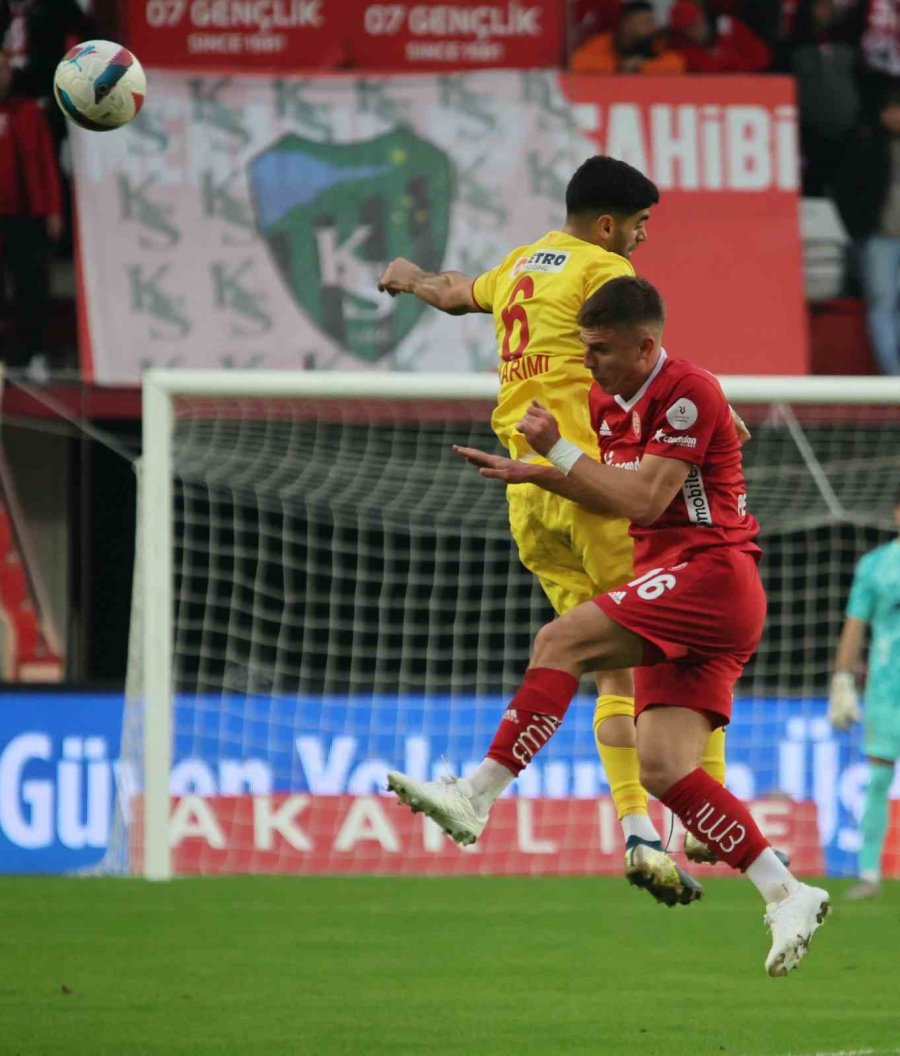 Trendyol Süper Lig: Antalyaspor: 2 - Kayserispor: 0 (maç Sonucu)