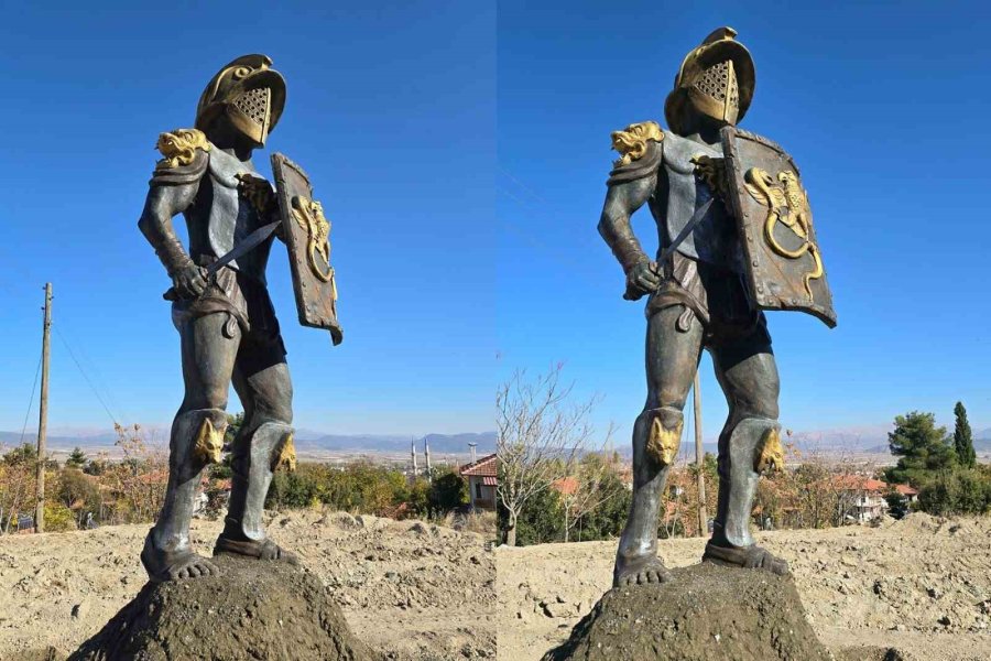 Alkü’lü Akademisyenden Kibyra Gladyatörü Heykeli