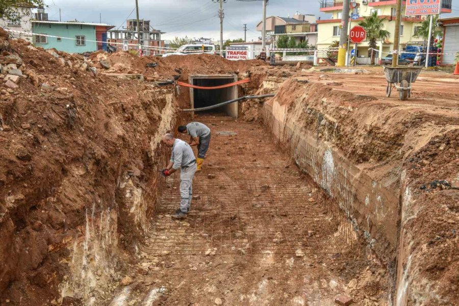 Varsak Demirel’in Su Taşkını Sorunu Çözülüyor