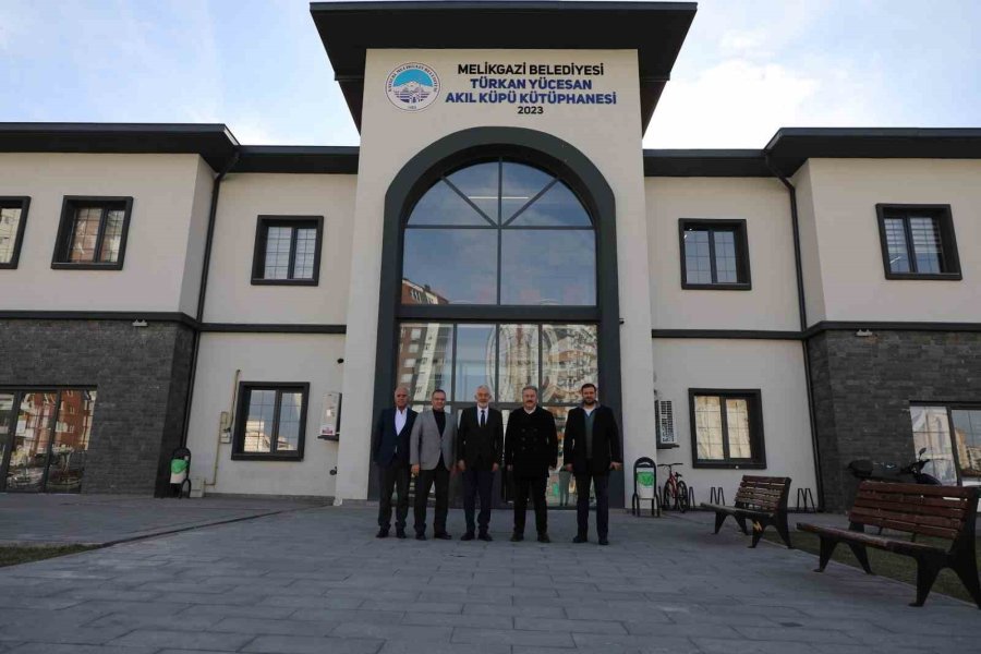 Isparta Belediye Başkanı’ndan Melikgazi’ye Övgü