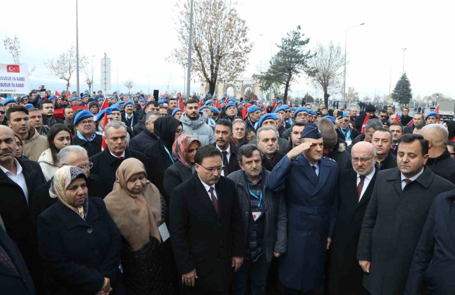 Erü, 17 Aralık Şehitlerini Andı