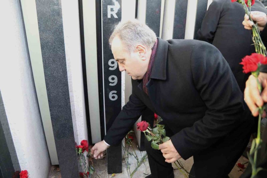 Erü, 17 Aralık Şehitlerini Andı