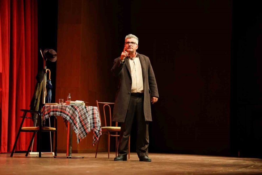 Sabahattin Ali’nin Hikayesi Manavgat’ta Sahnelendi