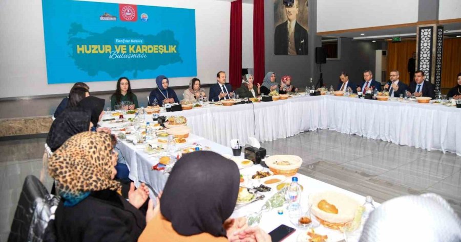 Elazığ’dan Mersin’e ’huzur Ve Kardeşlik Buluşması’ Gerçekleştirildi