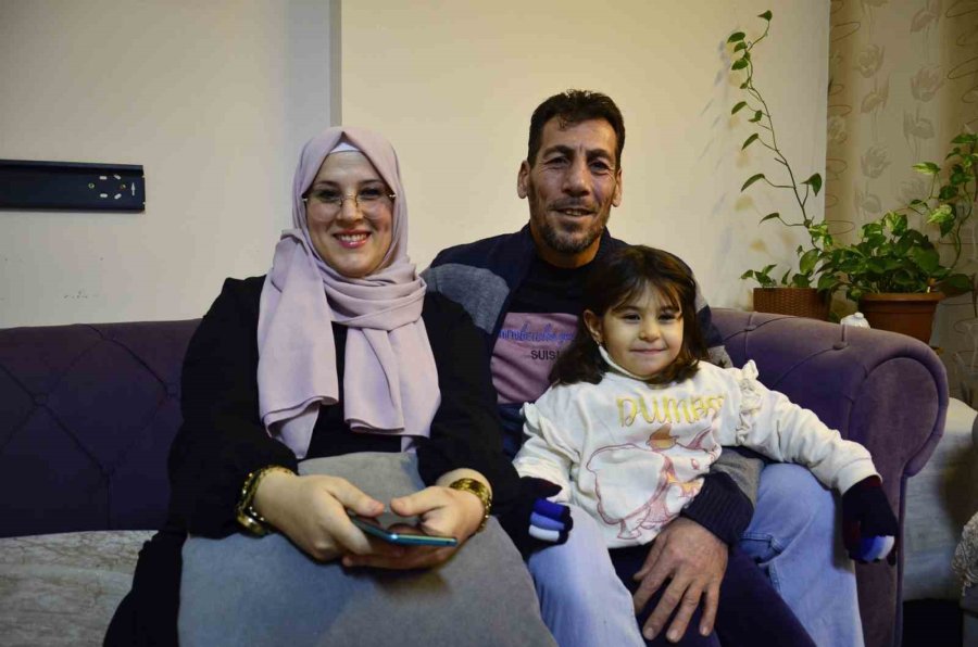 Ülkelerine Dönen Suriyeliler Eşyalarını Whatsapp Üzerinden Satışa Çıkardı