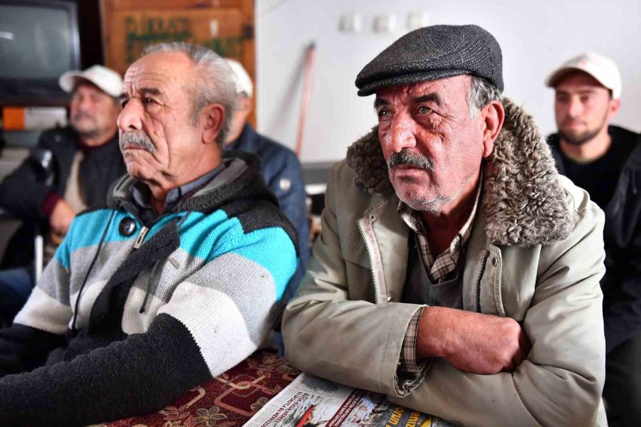 Mersinli Çiftçilere ’organik Tarım Eğitimi’ Veriliyor