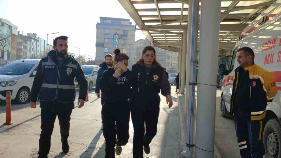 Üniversiteli Taksiciyi Öldüren Zanlılar Adliyeye Sevk Edildi