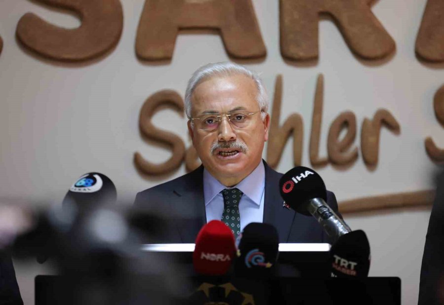 Alkollü Sürücünün Valiye Şikayet Etmekle Tehdit Ettiği Polislere Vali’den Başarı Belgesi