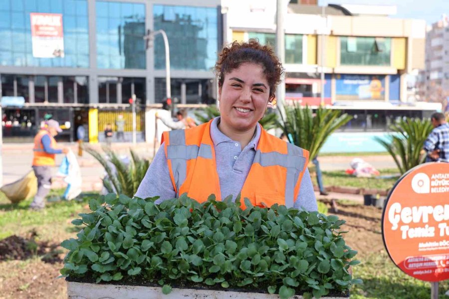 Antalya Yaz Kış Rengarenk