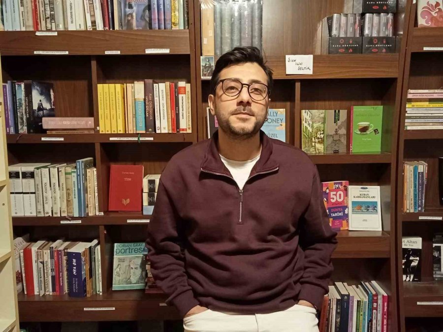 Genç Nesil Sahaflara Yön Veriyor