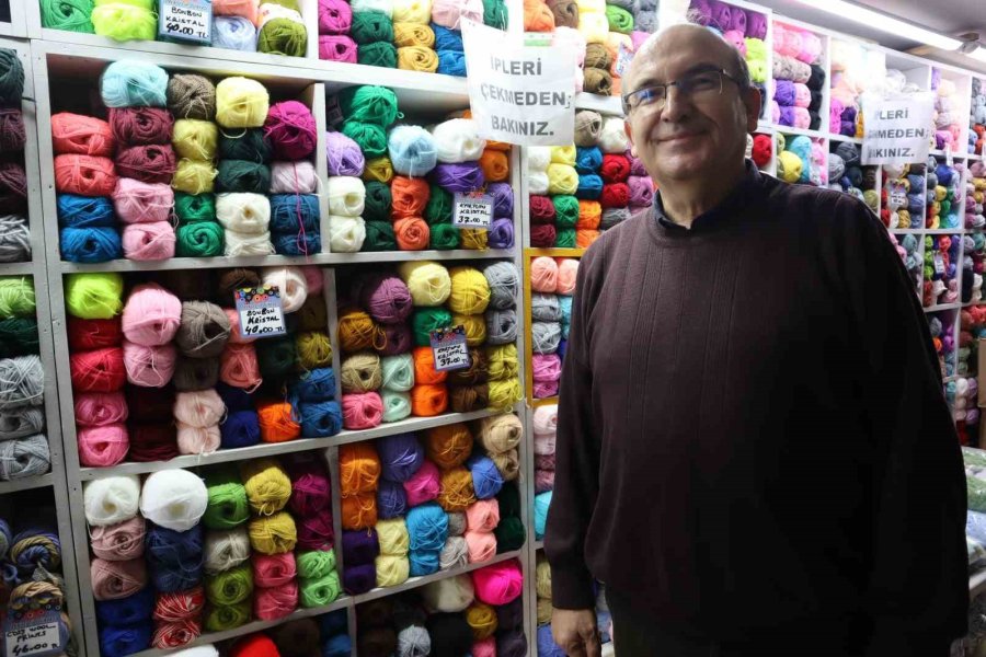 Satın Almak Yerine Örmeyi Tercih Ediyorlar