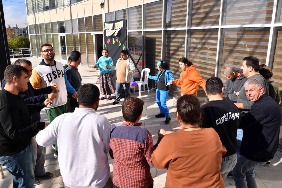 Engelsiz Yaşam Merkezi’nde ’yerli Malı Haftası’ Kutlandı