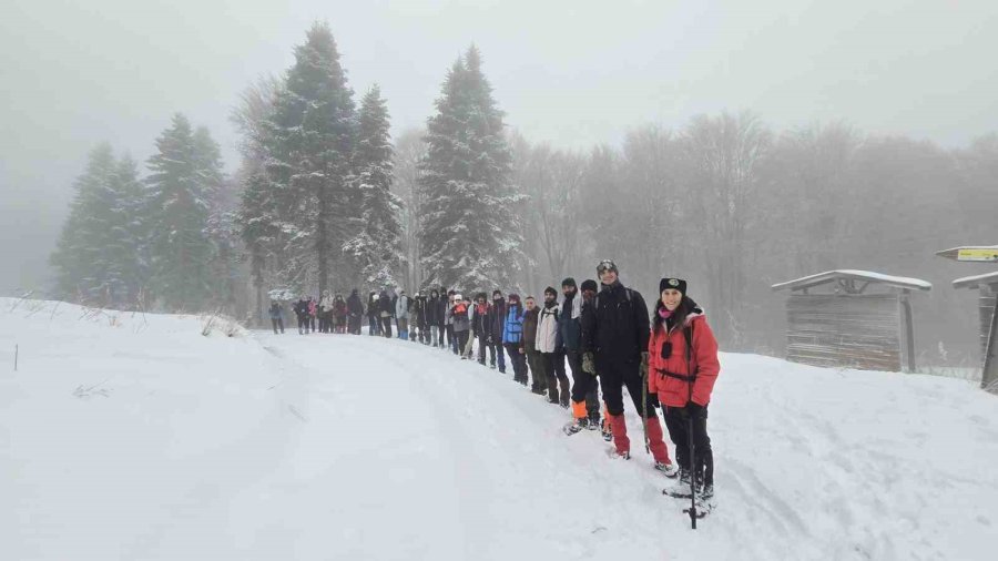 Eskişehirli Doğaseverler 2 Bin Metrede Sarıkamış Şehitlerini Andı