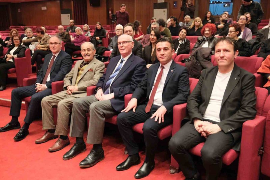 Eskişehir Sanat Derneği’nden Başkan Dökmeci’ye Ödül