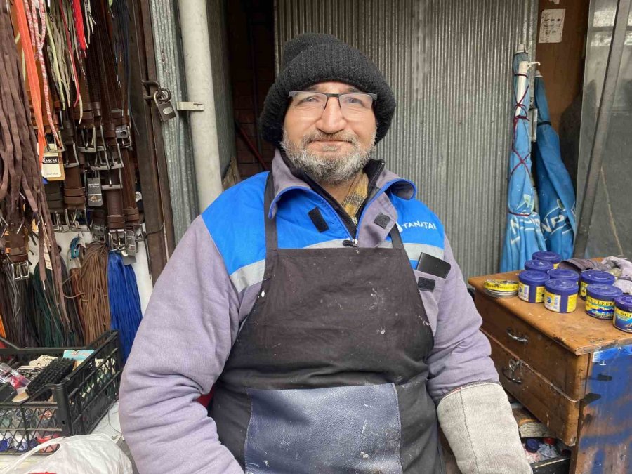 Sıcak Sular Esnafı Ayşe Ünlüce’den Kapalı Alan İstiyor