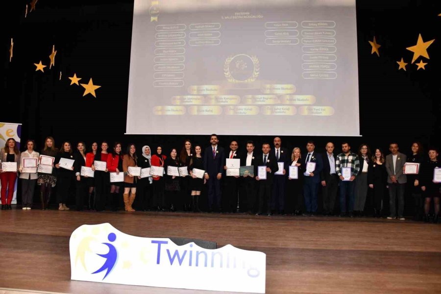 Eskişehir Öğretmenleri Kalite Etiketlerine Kavuştu