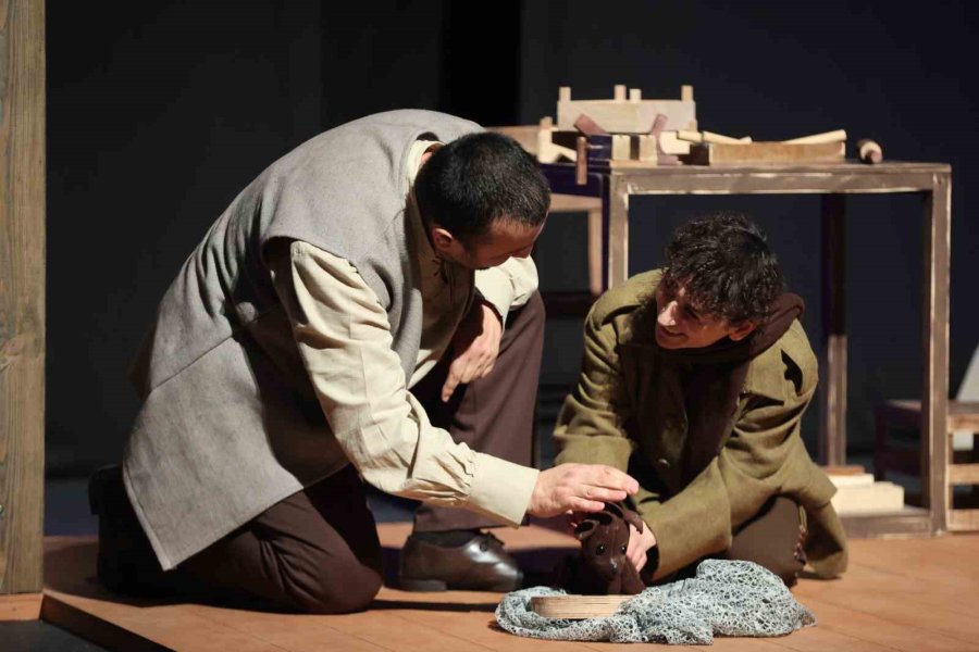 Antalya’da Çocuklar İçin Yeni Kukla Oyunu