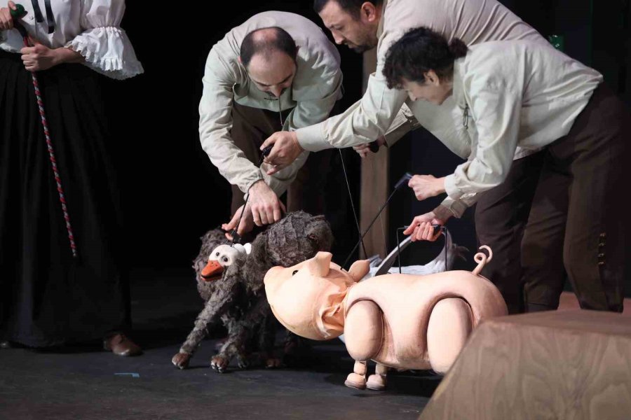 Antalya’da Çocuklar İçin Yeni Kukla Oyunu