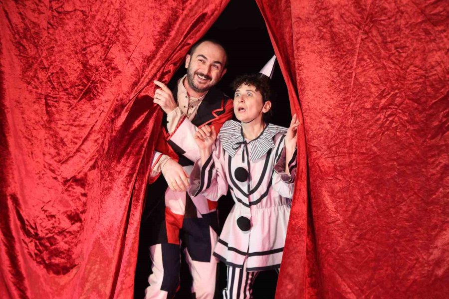 Antalya’da Çocuklar İçin Yeni Kukla Oyunu