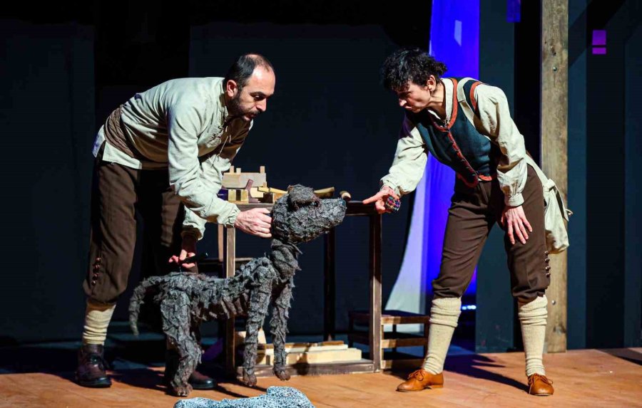 Antalya’da Çocuklar İçin Yeni Kukla Oyunu