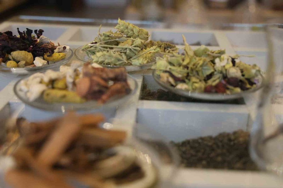 Kış Aylarında Vücut Direncini Artırmak İçin Kış Çayı Önerisi