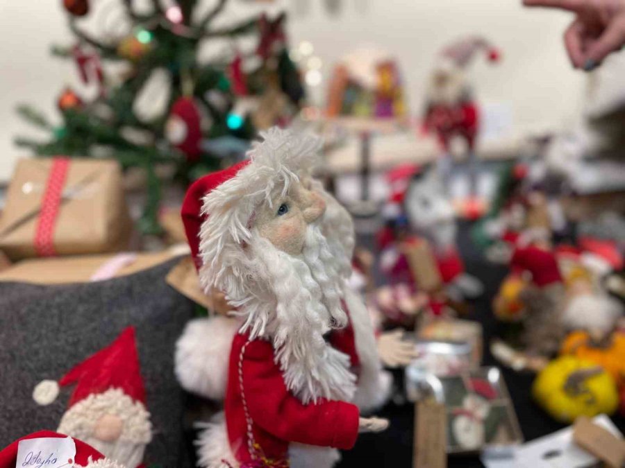 ‘keçelerin Dansı’ Sergisi Dikkat Çekti