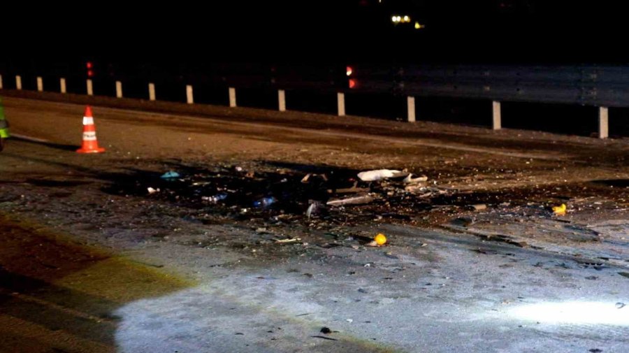 Mersin’de Kamyonetle Otomobil Çarpıştı: 7 Yaralı