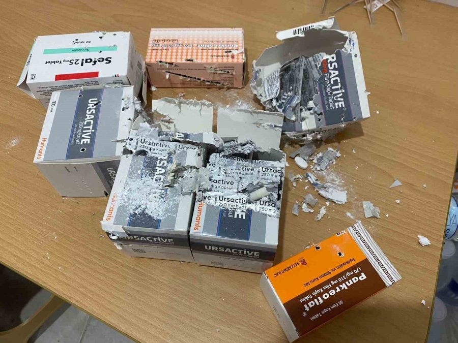 Kızıyla Boşanma Aşamasındaki Damadının Eczanesine Av Tüfeğiyle Saldırdı