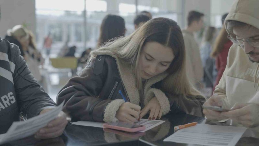 Kepez, İş Arayanları Cw Enerji İle Buluşturdu