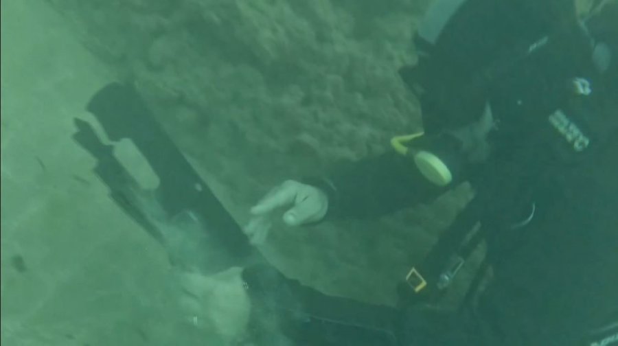 Falezlerden Düşen Araç Ve Genç İçin Yapılan Arama Çalışmalarının Su Altı Görüntüleri Ortaya Çıktı