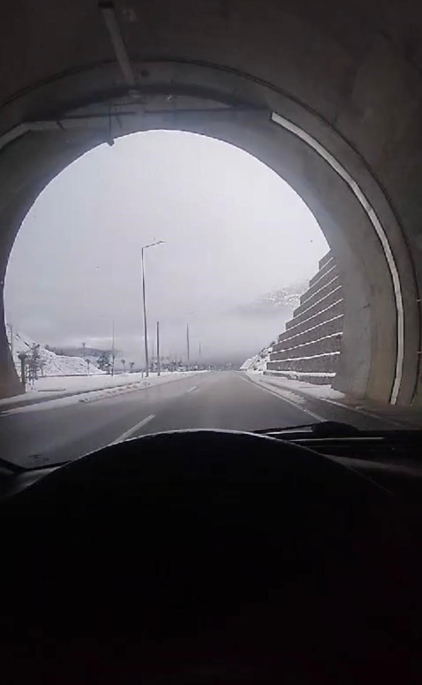 İklim Değiştiren Tünelde Yazdan Kışa Yolculuk