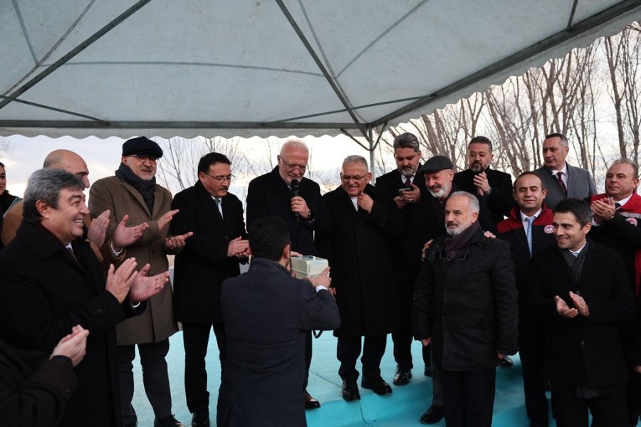 Başkan Çolakbayrakdar: "sera Osb, Kocasinan’ı Türkiye’nin Tarım Üssü Yapacak"