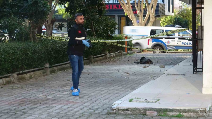 Antalya’da Eski Eş Faciası: 20 Gün Önce Boşandığı Karısını Üzerine Benzin Dökerek Yaktı