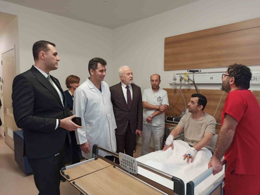 Beyin Anevrizma Hastası Eskişehir Şehir Hastanesi’nde Sağlığına Kavuştu