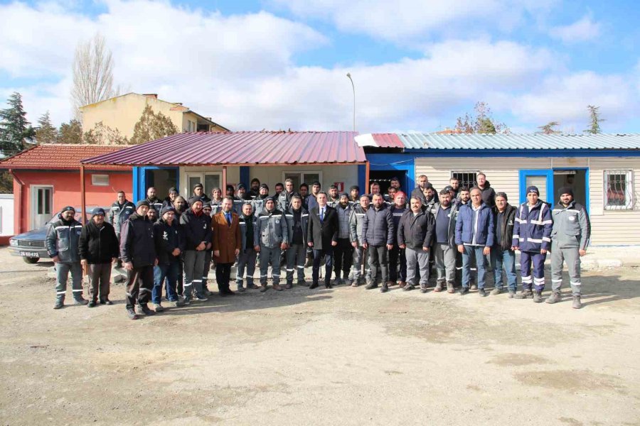 Başkan Dökmeci’den Personele 2 Bin Lira İkramiye Jesti