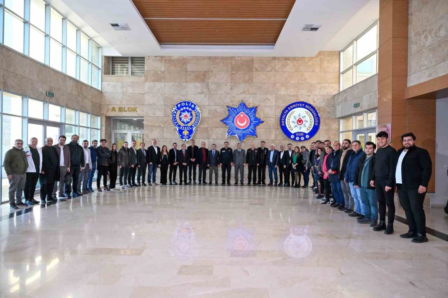 Antalya Valisi Hulusi Şahin: “kaçak Yapılara Taviz Yok”