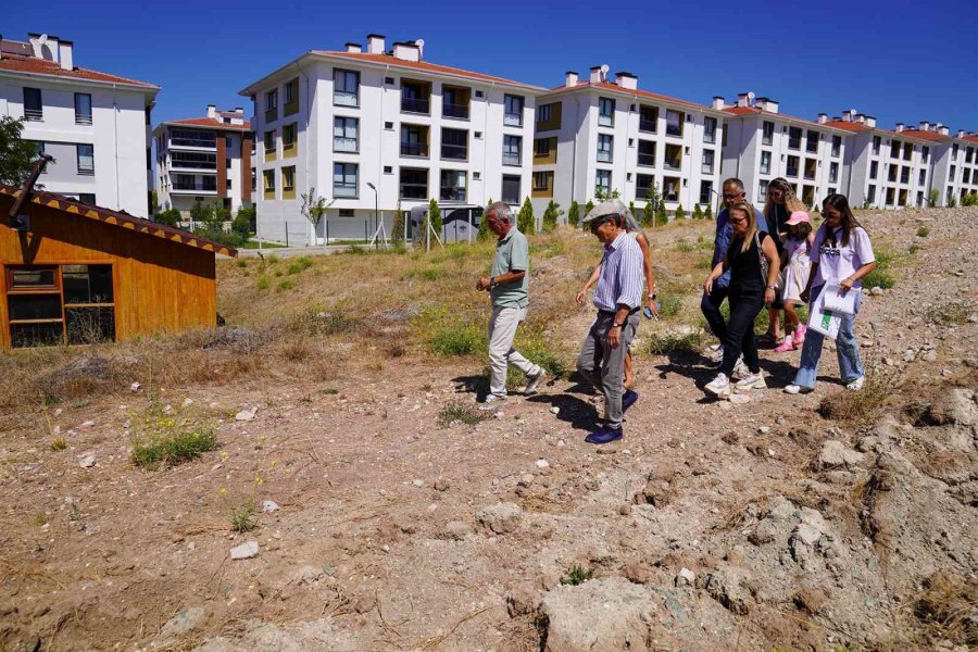 Tepebaşı’dan Yeşil Alan Miktarı Artmaya Devam Ediyor