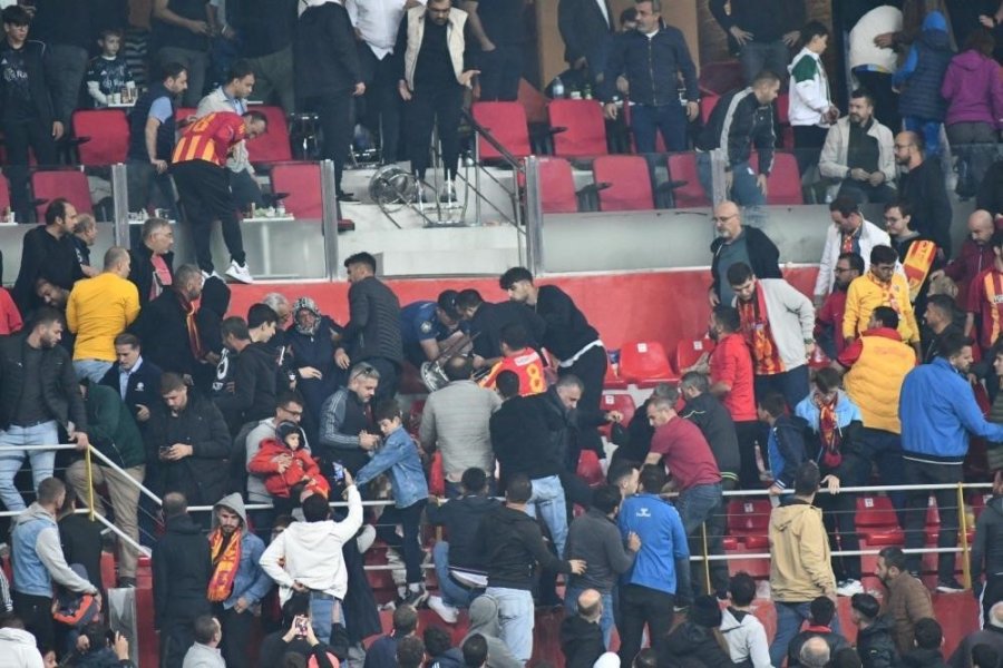 Kayserispor, 7 Maçta Pfdk’dan Ceza Aldı