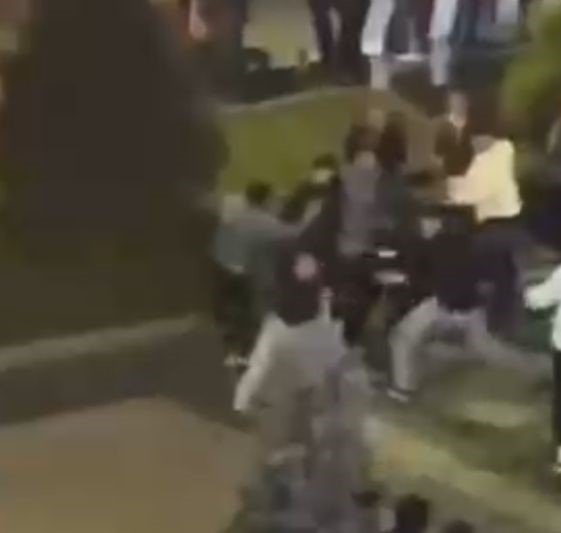 Yeni Yıla Kavga Ederek Girdiler