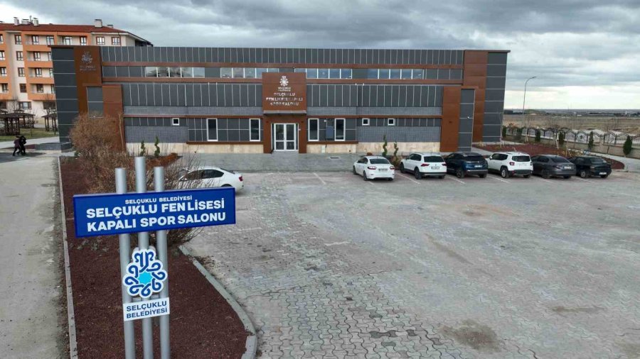 Selçuklu Belediyesi Selçuklu Fen Lisesi Kapalı Spor Salonu Tamamlandı