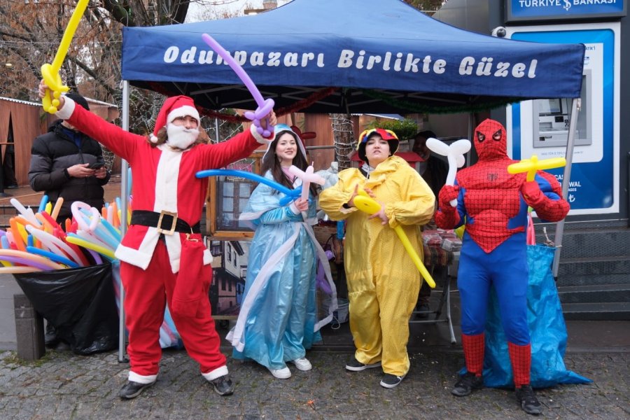 Odunpazarı Belediyesi’nin Yeni Yıl Pazarı Büyük İlgi Gördü